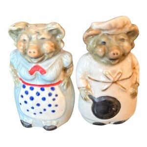 Vintage Pigs Salt & Pepper Shakers